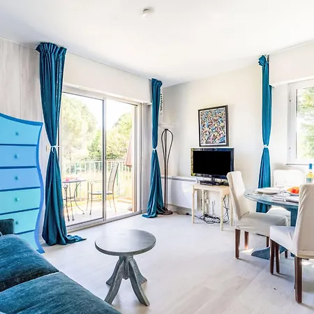 Caesar Domus-8 By Interhome