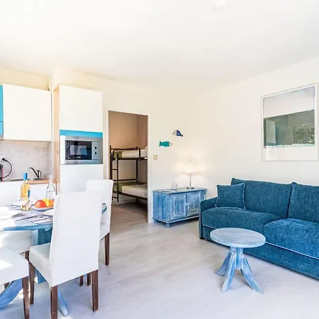 Caesar Domus-8 By Interhome Saint-Tropez