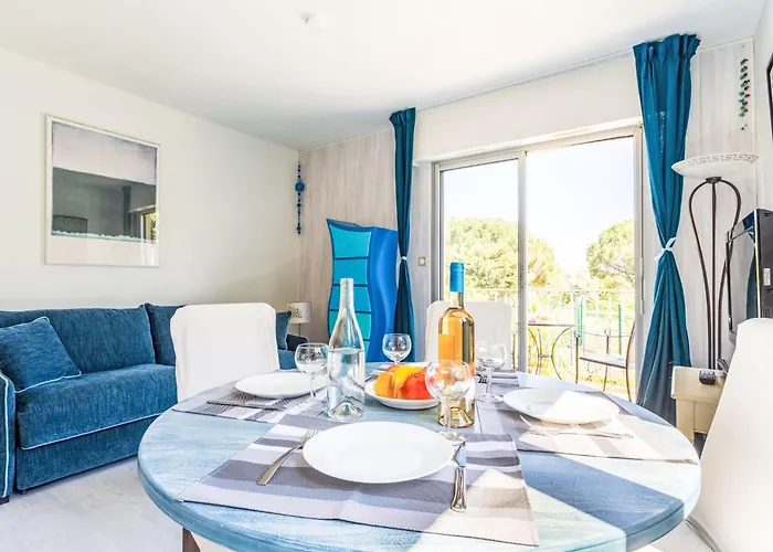 Caesar Domus-8 By Interhome Apartment Saint-Tropez